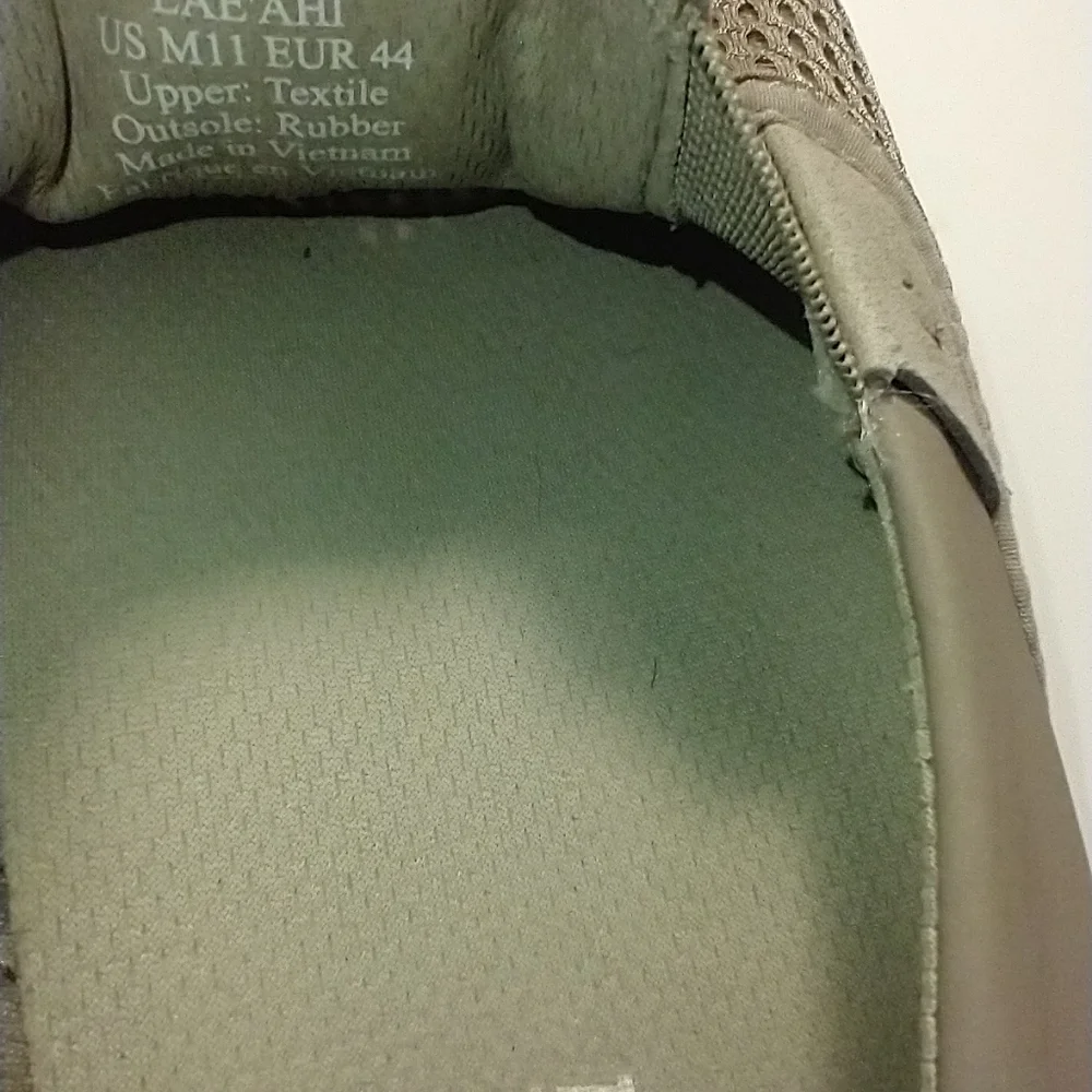 Olukai Lae' Ahi Slip On Casual Shoes Sneakers Men's sz 11.